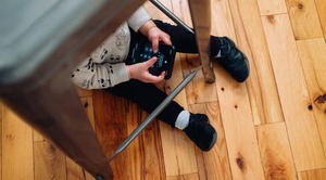 Celulares deben estar fuera de la niñez, advierte experto - ADN Digital