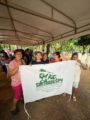 8M: trabajadoras reclaman que se cumpla la ley del empleo doméstico - Nacionales - ABC Color