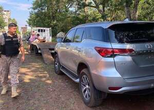 Recuperan en Hernandarias camioneta hurtada horas antes en Brasil  - ABC en el Este - ABC Color