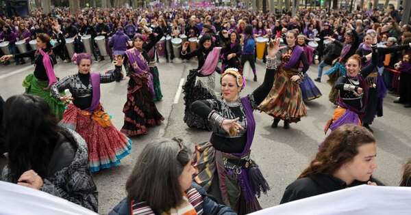 La Nación / Marchas por 8-M abogan por la paz