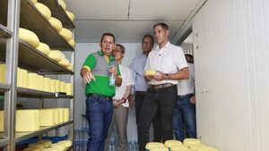 Impulsan modernización de la cadena láctea en San Pedro