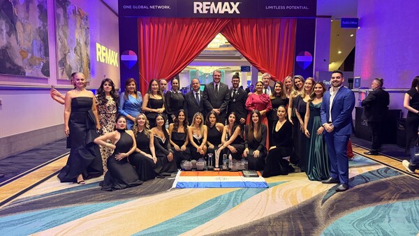 REMAX Paraguay se destaca en la Mayor Convención Internacional de Bienes Raíces en Estados Unidos