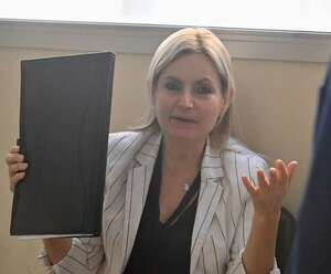 Juicio a exfiscala Ana Girala por presunto esquema de “apriete”, en etapa final - Nacionales - ABC Color