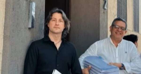 La Nación / Autoprivilegio, sobrefacturación y nepotismo sacuden al titular de APA