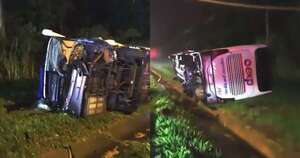 La Nación / San Juan del Paraná: colisión entre dos ómnibus y una camioneta deja un fallecido