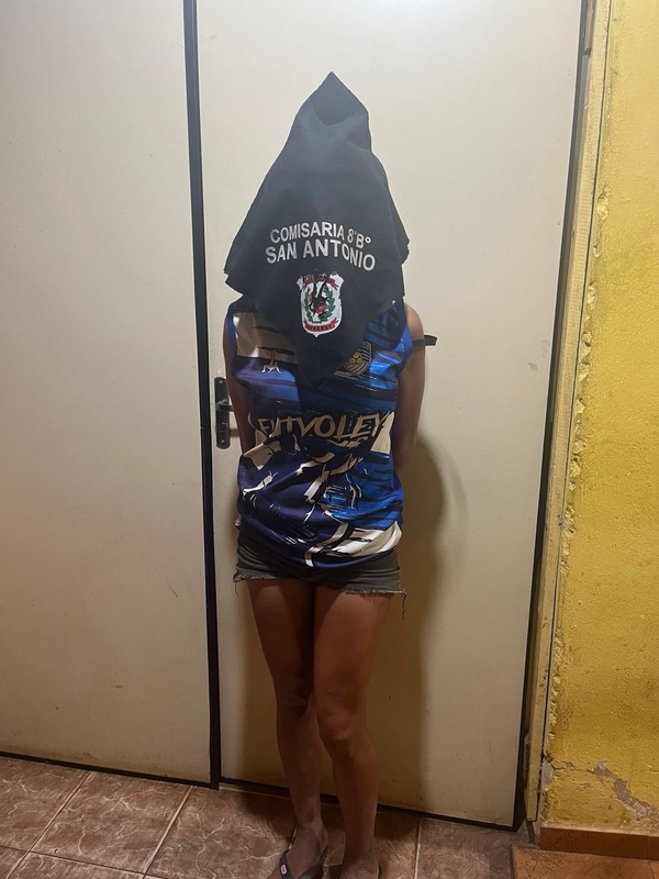 Aprehenden a mujer tras supuesto robo agravado y recuperan celular robado en el barrio San Antonio - Concepción al Día