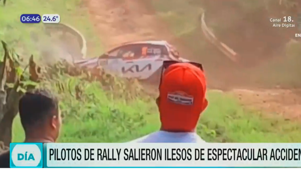Espectacular vuelco en el Rally de Colonias Unidas