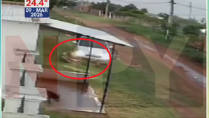 Intento de feminicidio: Atropelló a su esposa con su auto y está detenido