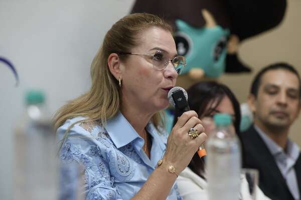 Salud impulsa cambios para ordenar compras de medicamentos y evitar faltantes, según ministra - Nacionales - ABC Color