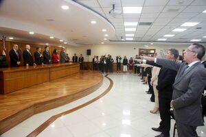 Autoridades judiciales tomaron juramento a magistrados, fiscales y defensores