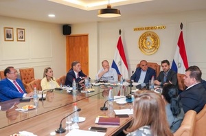 Caja Fiscal: Docentes ven avances, pero no hablan de acuerdo