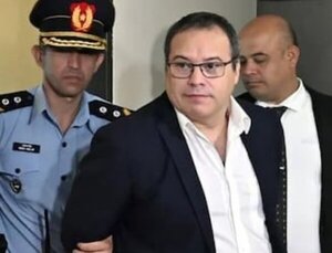 Tribunal revoca prisión preventiva del condenado por acoso y coacción Carlos Granada