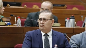 Erico Galeano pide permiso hasta que su condena quede firme y se niega a renunciar