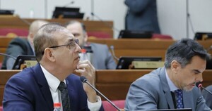 Tras la sentencia, Erico pide permiso en el Senado y el cartismo recupera una banca
