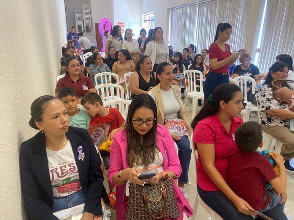 Mujeres protagonista en la política: Realizaron Conversatorio sobre Desafíos, Logros y Compromisos