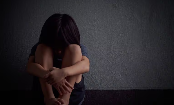 Adolescente es condenado por abusar por años de un niño