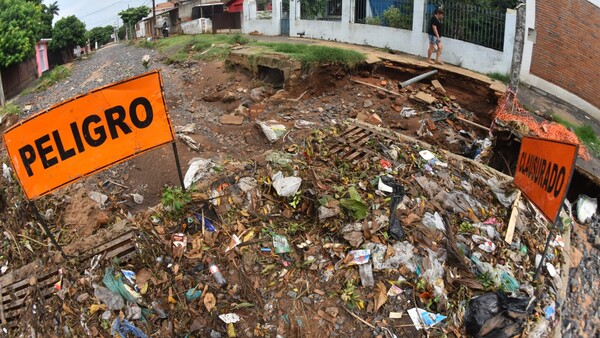 Tras lluvias, calles son más peligrosas en zonas de obras inconclusas