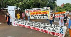 La Nación / En CDE, pacientes oncológicos se movilizaron por medicamentos y ampliación de pabellón