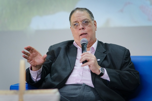 Benjamín Fernández Bogado arremete contra proyecto de día libre por cumpleaños de funcionarios