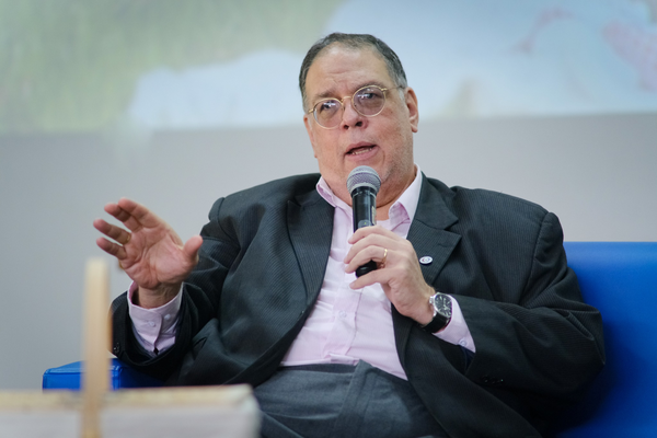 Benjamín Fernández Bogado arremete contra proyecto de día libre por cumpleaños de funcionarios