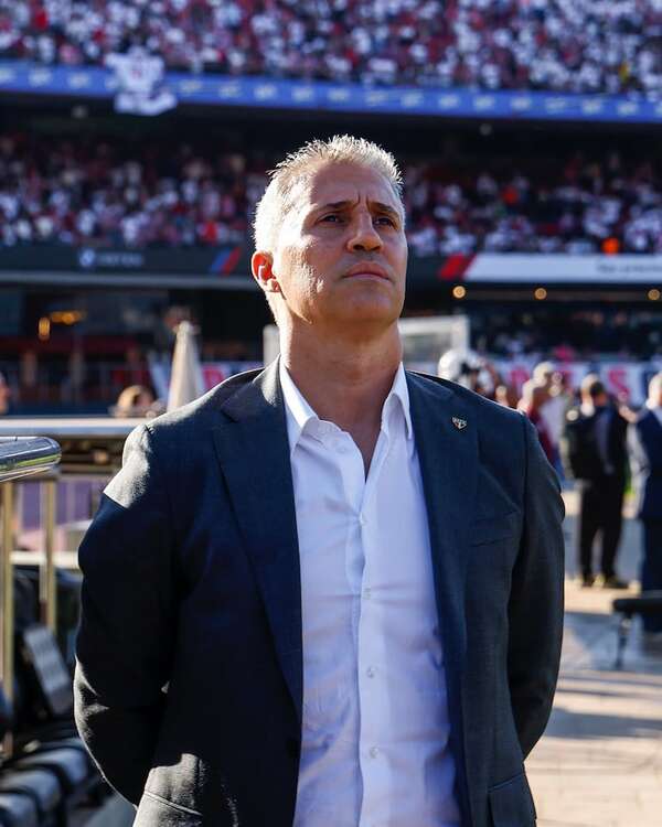 Damián Bobadilla y Carlos Coronel se quedan sin entrenador en São Paulo - Fútbol Internacional - ABC Color