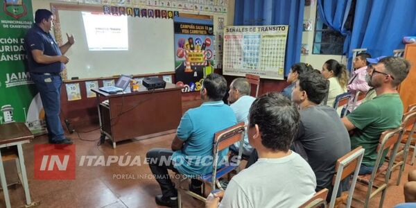 MUNICIPALIDAD DE CAMBYRETÁ ACERCA CURSOS DE LICENCIAS DE CONDUCIR A LOS BARRIOS