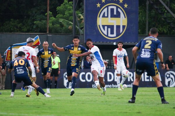 Trinidense y Nacional se frenan mutuamente al empatar en Santísima Trinidad