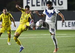 Recoleta rescata un punto con un tanto en la última acción del partido - Fútbol - ABC Color