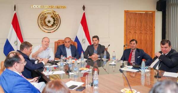 La Nación / Alliana sella consenso con docentes para tratar reforma de Caja Fiscal