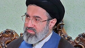 Irán desafía a EEUU y lanza primeros ataques bajo órdenes de nuevo líder