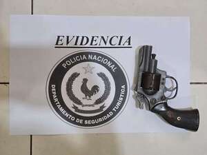 Aprehenden en Costanera Asunción a adolescente con arma de fuego - Policiales - ABC Color