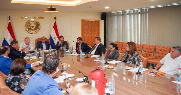 Diario HOY | Caja de Jubilaciones: agujero de USD 380 millones disminuirá a 190, pero pudo ser mucho más