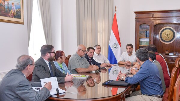 ¿Jubilarse a los 53?: Alliana hizo de mediador con docentes y Senado