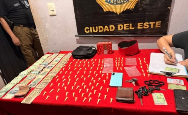 Anulan centro de micotráfico frente a una plaza en Santa Rita