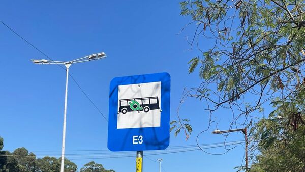 MOPC lanza Línea E3 que conecta Asunción con el Aeropuerto Silvio Pettirossi