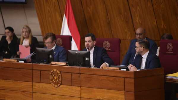 Latorre defiende acuerdo SOFA con EEUU y asegura que fortalecerá la seguridad y la cooperación