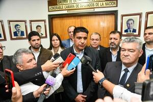 Diputado expresa malestar: «fuimos engañados y estafados» por el MEF