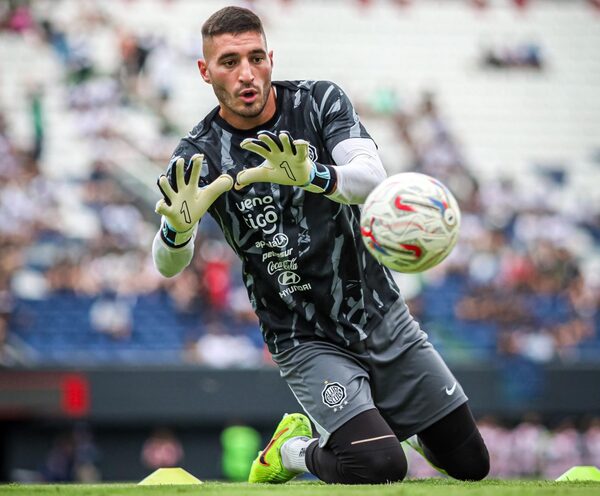 Se terminó el invicto de Olveira: Olimpia volvió a recibir un gol tras 537 minutos