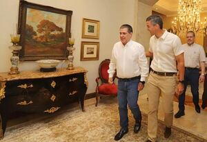 Las primeras imágenes de Horacio Cartes tras su hospitalización - Política - ABC Color