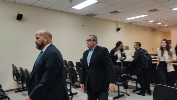 Disponen libertad de Carlos Granada pero con prohibición de acercarse a las víctimas