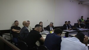 Defensa de Cucho pide extinguir causa y ex diputado, el sobreseimiento de varios cargos