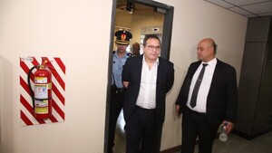 Tribunal de Sentencia también da su visto bueno a libertad de Carlos Granada, condenado por abuso