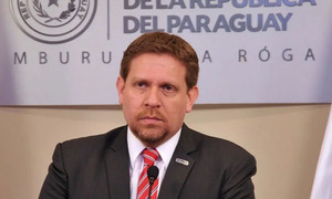 Eddie Jara presenta su renuncia a Petropar tras cuestionamientos de la Contraloría - OviedoPress