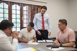 Peña anuncia que William Wilka es nuevo presidente de Petropar