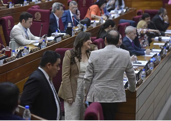 Congreso da luz verde al acuerdo militar con EE.UU.