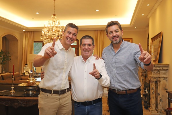 Horacio Cartes avanza favorablemente en su recuperación, afirma su médico - ADN Digital