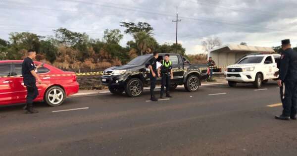 La Nación / Hallan sin vida a un hombre dentro de una camioneta en Carayaó