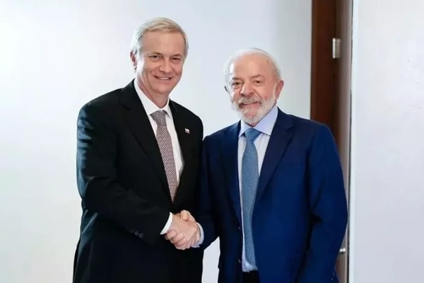 Lula cancela su participación en la asunción de Kast porque invitaron a Flavio Bolsonaro - ADN Digital