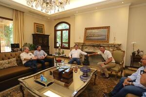 Antonio Barrios sobre salud de Horacio Cartes: “Está evolucionando favorablemente” | Unicanal