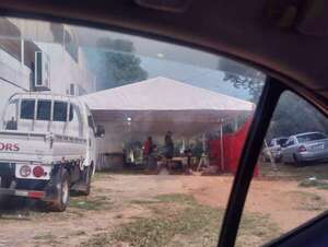 Intendente de Areguá cerró una calle para festejar su cumpleaños - Nacionales - ABC Color